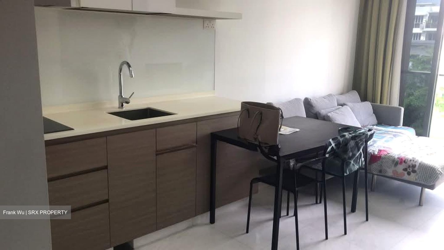 Tropika East (D14), Condominium #589945051